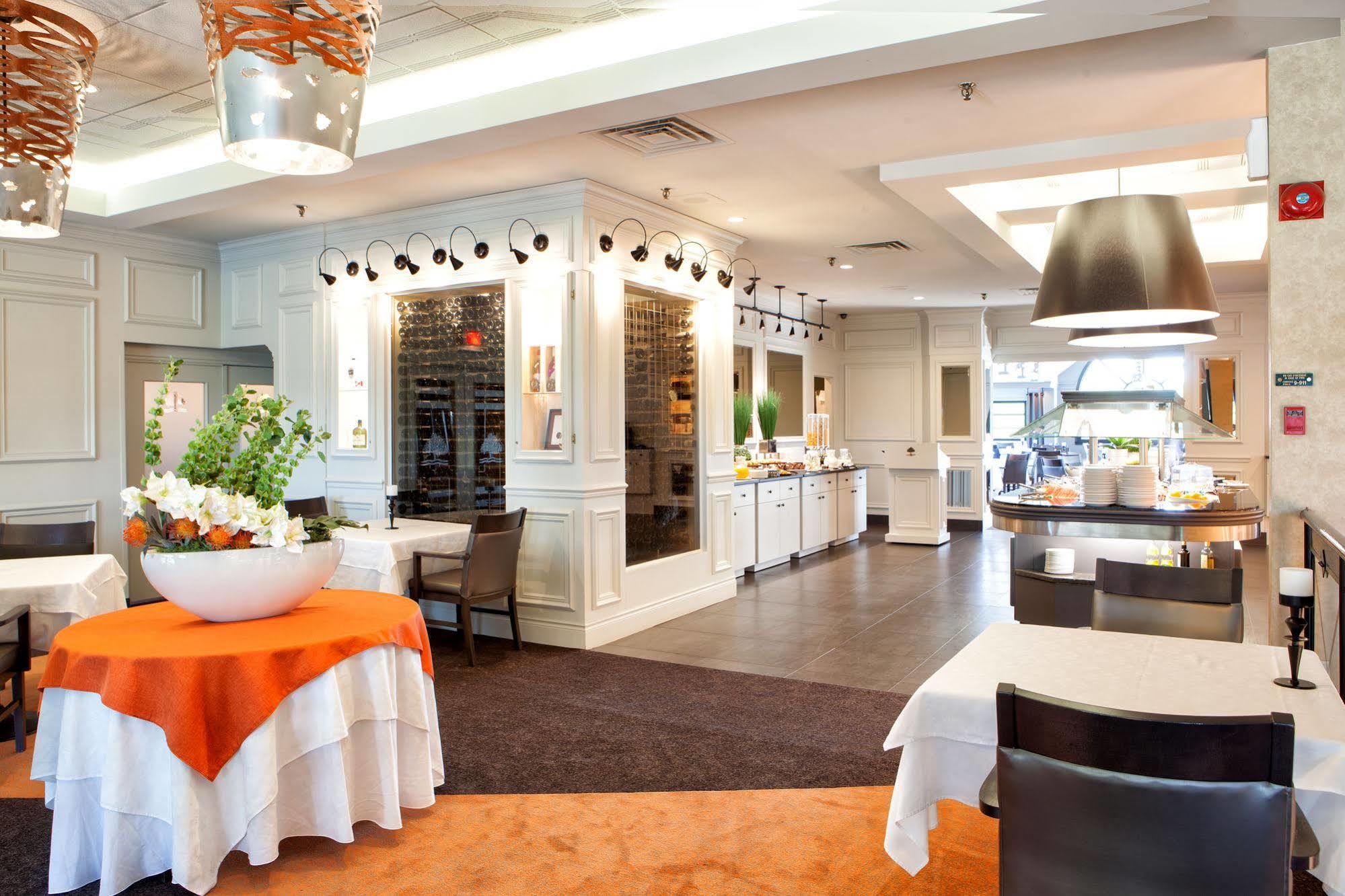 Auberge Godefroy Bécancour エクステリア 写真