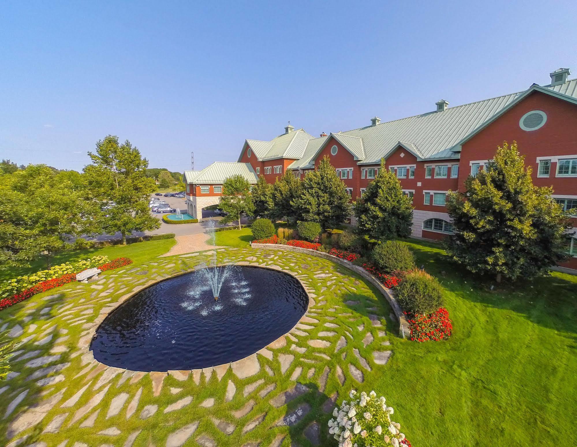 Auberge Godefroy Bécancour エクステリア 写真