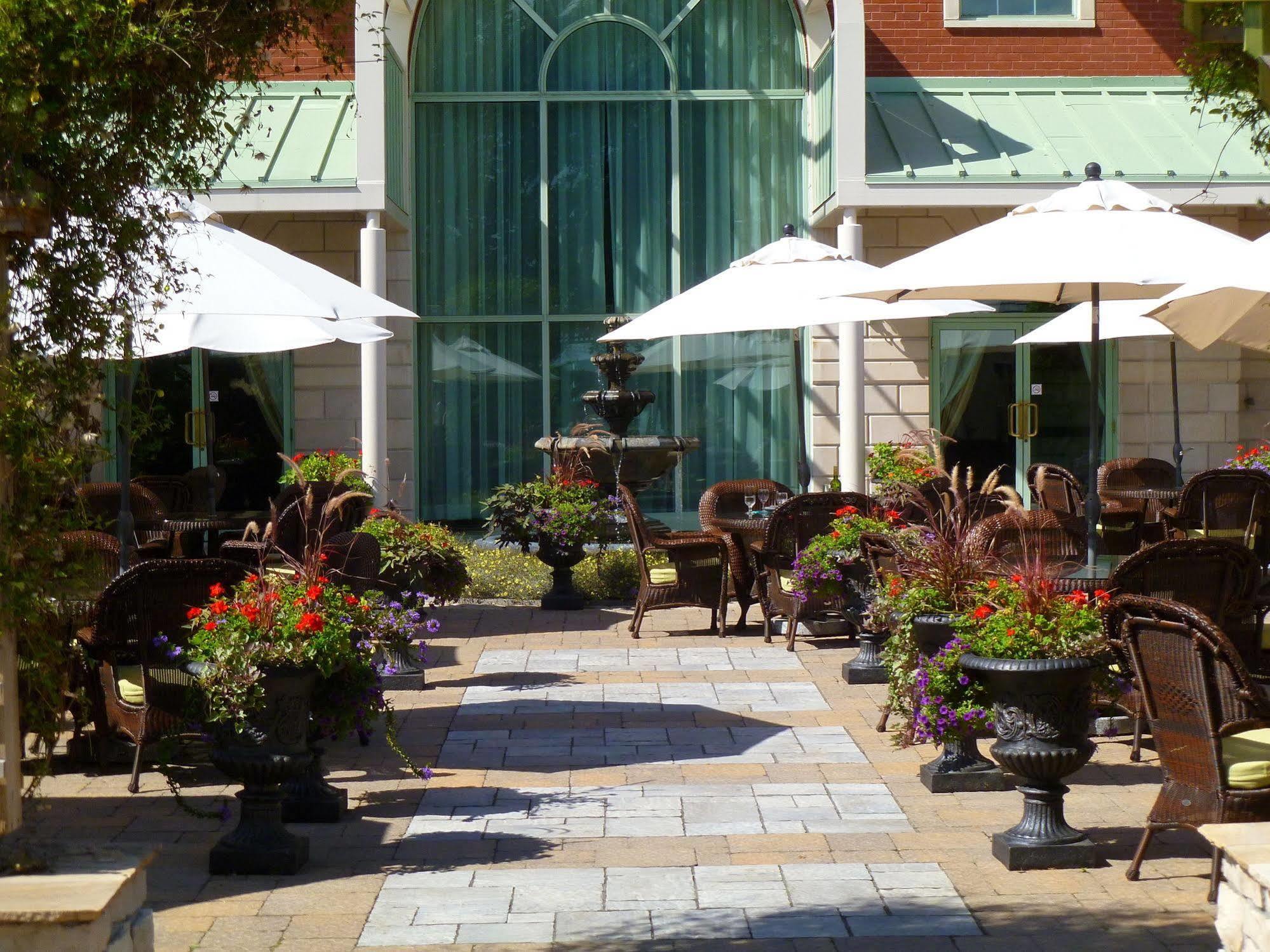 Auberge Godefroy Bécancour エクステリア 写真