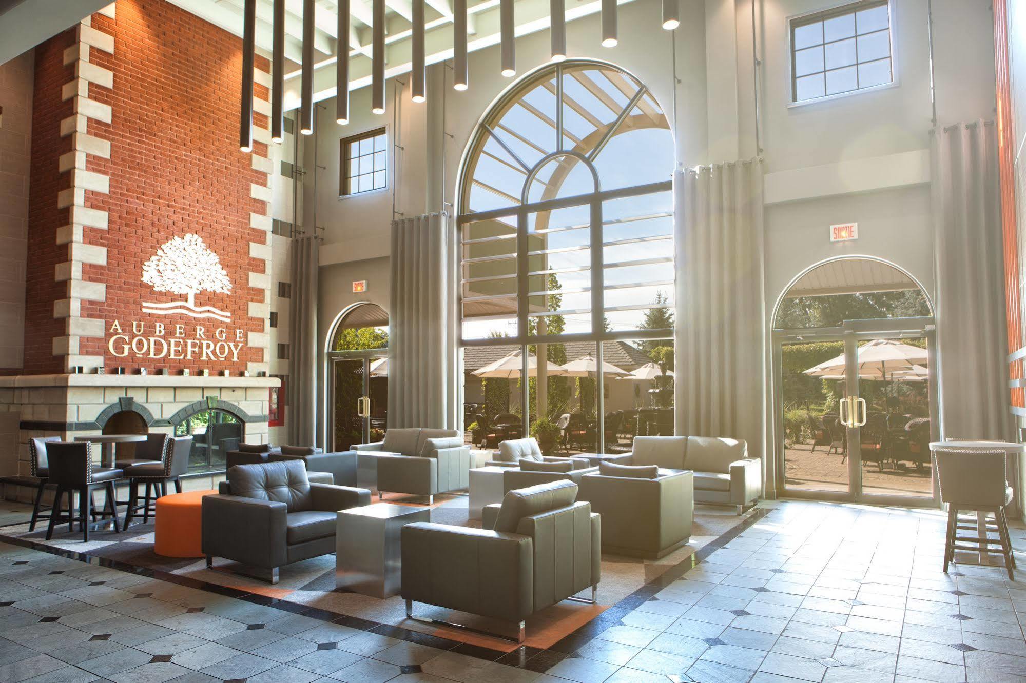 Auberge Godefroy Bécancour エクステリア 写真